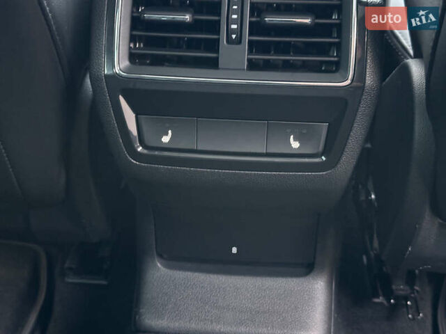 Серый Шкода Kodiaq, объемом двигателя 2 л и пробегом 181 тыс. км за 35399 $, фото 91 на Automoto.ua