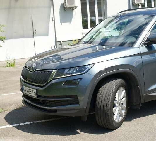 Серый Шкода Kodiaq, объемом двигателя 1.97 л и пробегом 132 тыс. км за 33000 $, фото 28 на Automoto.ua