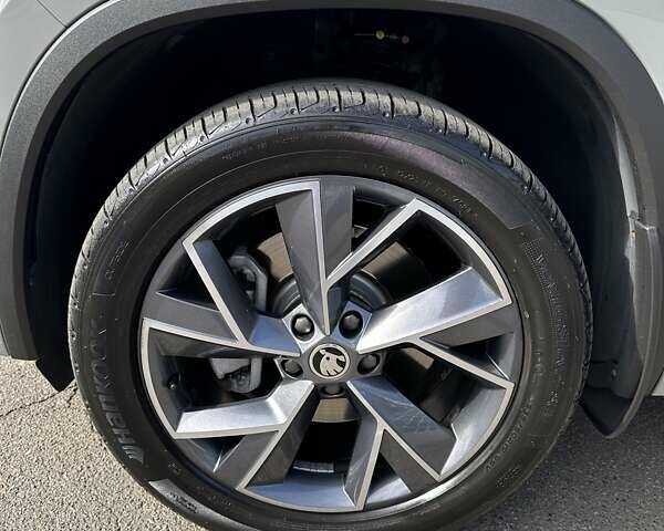 Сірий Шкода Kodiaq, об'ємом двигуна 1.98 л та пробігом 27 тис. км за 38900 $, фото 19 на Automoto.ua