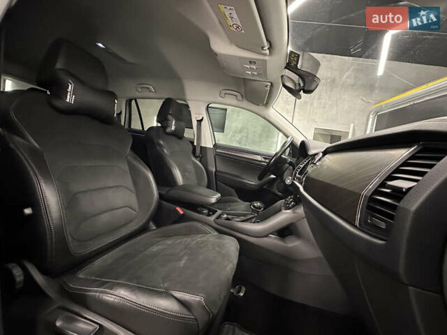 Серый Шкода Kodiaq, объемом двигателя 1.97 л и пробегом 189 тыс. км за 31000 $, фото 31 на Automoto.ua