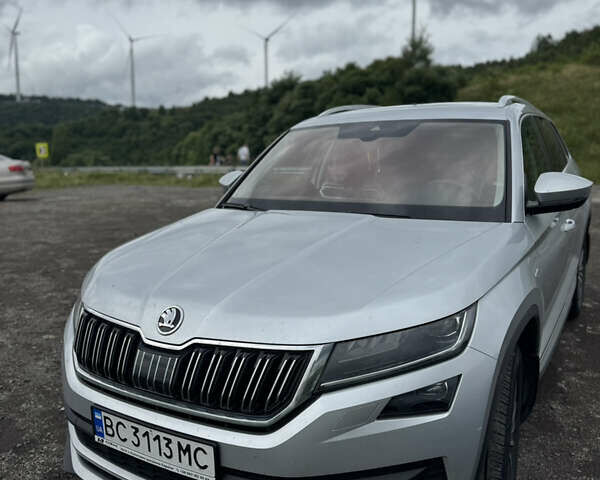 Шкода Kodiaq 2021 в Львове на Automoto.ua Серый Шкода Kodiaq, объемом двигателя 1.97 л и пробегом 103 тыс. км за 38777 $, фото 14 на Automoto.ua