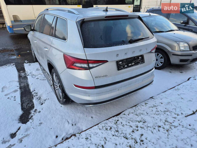 Шкода Kodiaq 2021 в Львове на Automoto.ua Серый Шкода Kodiaq, объемом двигателя 1.97 л и пробегом 103 тыс. км за 38777 $, фото 7 на Automoto.ua