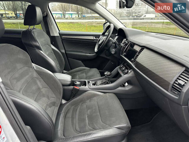 Серый Шкода Kodiaq, объемом двигателя 1.97 л и пробегом 77 тыс. км за 29999 $, фото 33 на Automoto.ua