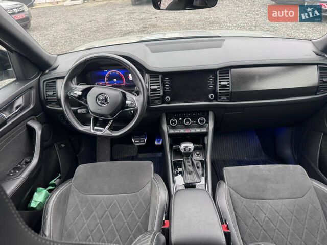 Сірий Шкода Kodiaq, об'ємом двигуна 2 л та пробігом 118 тис. км за 40001 $, фото 37 на Automoto.ua