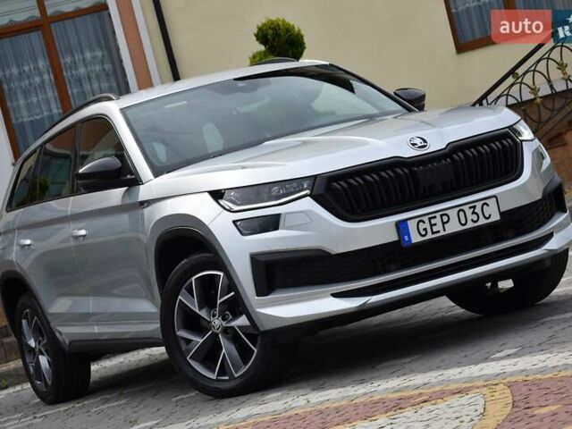 Шкода Kodiaq 2021 в Львове на Automoto.ua Серый Шкода Kodiaq, объемом двигателя 1.97 л и пробегом 108 тыс. км за 42999 $, фото 7 на Automoto.ua