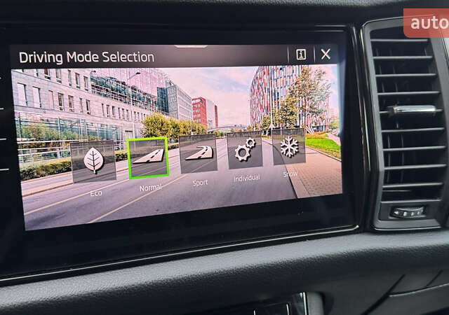 Серый Шкода Kodiaq, объемом двигателя 1.97 л и пробегом 141 тыс. км за 29999 $, фото 127 на Automoto.ua