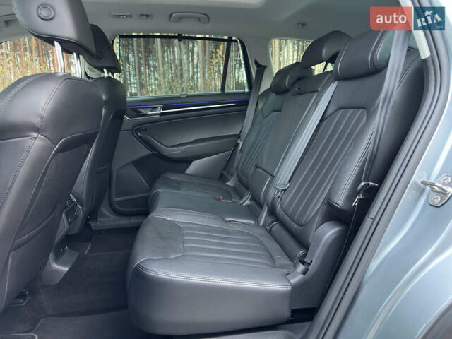 Серый Шкода Kodiaq, объемом двигателя 2 л и пробегом 181 тыс. км за 35399 $, фото 77 на Automoto.ua