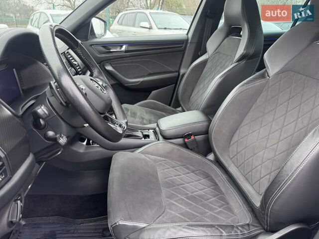 Сірий Шкода Kodiaq, об'ємом двигуна 2 л та пробігом 118 тис. км за 40001 $, фото 26 на Automoto.ua