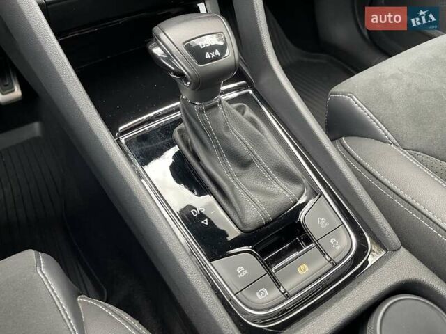 Серый Шкода Kodiaq, объемом двигателя 1.98 л и пробегом 74 тыс. км за 36000 $, фото 74 на Automoto.ua