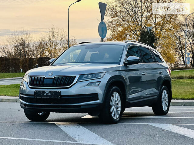 Серый Шкода Kodiaq, объемом двигателя 2 л и пробегом 6 тыс. км за 37999 $, фото 151 на Automoto.ua