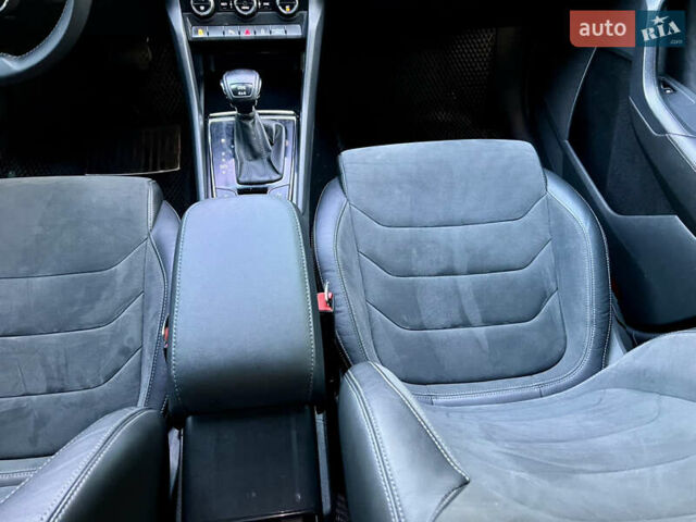 Сірий Шкода Kodiaq, об'ємом двигуна 1.97 л та пробігом 241 тис. км за 27300 $, фото 31 на Automoto.ua