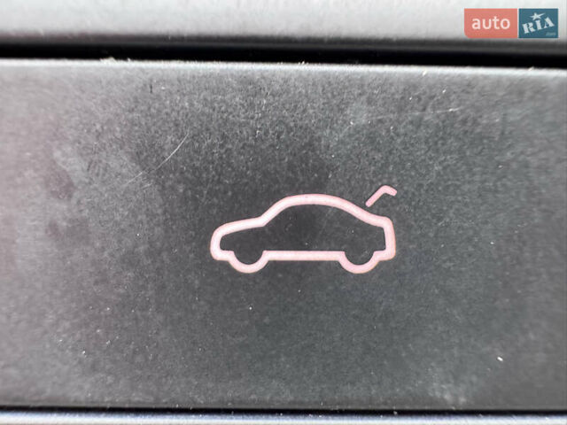 Сірий Шкода Kodiaq, об'ємом двигуна 2 л та пробігом 118 тис. км за 40001 $, фото 40 на Automoto.ua