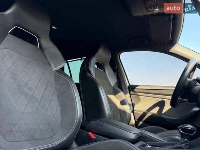 Сірий Шкода Kodiaq, об'ємом двигуна 1.98 л та пробігом 92 тис. км за 35300 $, фото 66 на Automoto.ua