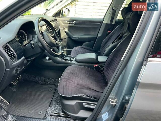 Серый Шкода Kodiaq, объемом двигателя 1.97 л и пробегом 102 тыс. км за 35000 $, фото 6 на Automoto.ua