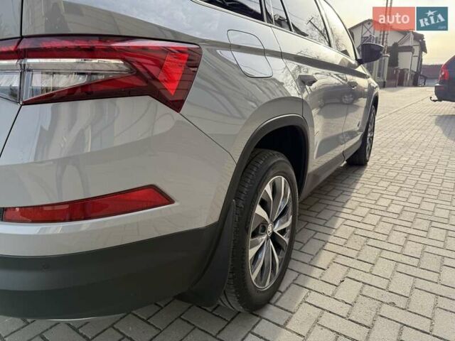 Серый Шкода Kodiaq, объемом двигателя 2 л и пробегом 107 тыс. км за 34600 $, фото 49 на Automoto.ua