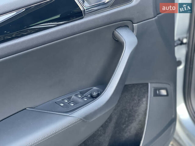 Сірий Шкода Kodiaq, об'ємом двигуна 1.97 л та пробігом 92 тис. км за 40900 $, фото 26 на Automoto.ua