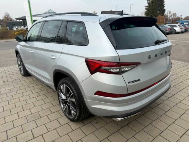 Сірий Шкода Kodiaq, об'ємом двигуна 2 л та пробігом 16 тис. км за 20100 $, фото 3 на Automoto.ua