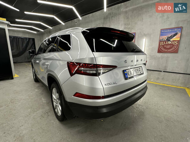 Серый Шкода Kodiaq, объемом двигателя 1.97 л и пробегом 189 тыс. км за 31000 $, фото 11 на Automoto.ua
