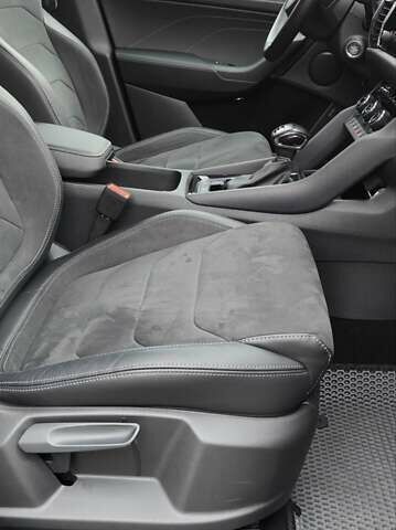 Сірий Шкода Kodiaq, об'ємом двигуна 2 л та пробігом 86 тис. км за 31900 $, фото 42 на Automoto.ua