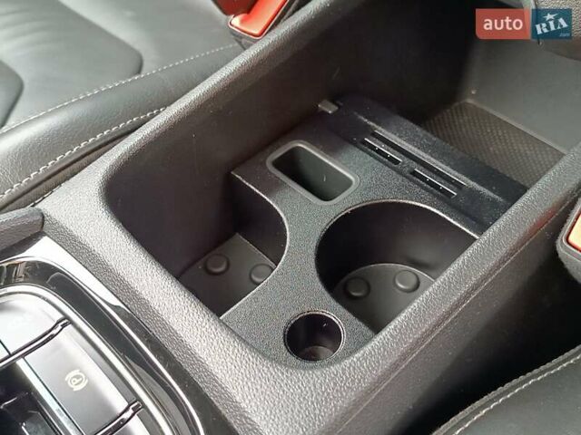 Серый Шкода Kodiaq, объемом двигателя 1.97 л и пробегом 106 тыс. км за 37950 $, фото 43 на Automoto.ua
