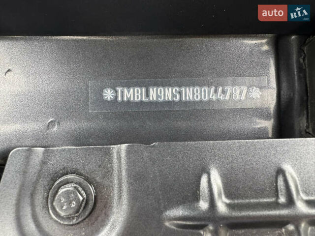 Шкода Kodiaq 2022 у Києві на Automoto.ua Сірий Шкода Kodiaq, об'ємом двигуна 2 л та пробігом 169 тис. км за 35999 $, фото 35 на Automoto.ua