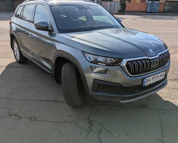 Серый Шкода Kodiaq, объемом двигателя 1.97 л и пробегом 43 тыс. км за 40800 $, фото 7 на Automoto.ua