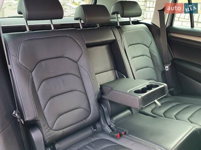 Серый Шкода Kodiaq, объемом двигателя 1.97 л и пробегом 106 тыс. км за 37799 $, фото 42 на Automoto.ua