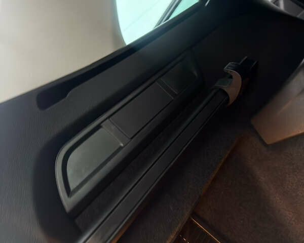 Сірий Шкода Kodiaq, об'ємом двигуна 2 л та пробігом 220 тис. км за 31300 $, фото 106 на Automoto.ua