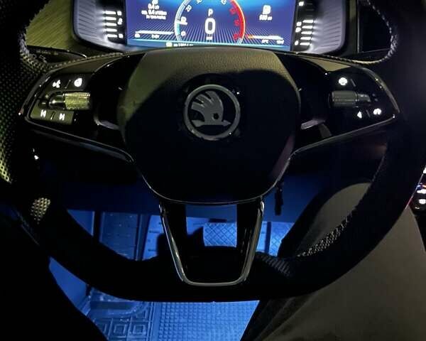 Серый Шкода Kodiaq, объемом двигателя 1.97 л и пробегом 90 тыс. км за 35500 $, фото 12 на Automoto.ua