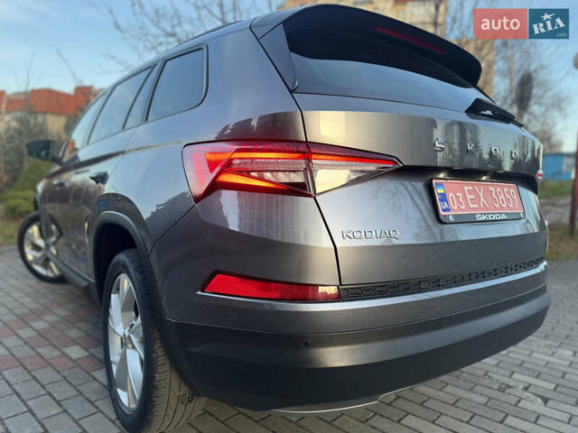 Сірий Шкода Kodiaq, об'ємом двигуна 2 л та пробігом 220 тис. км за 31200 $, фото 52 на Automoto.ua