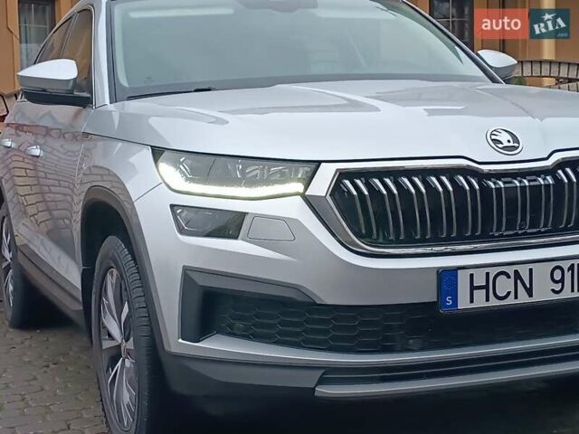 Серый Шкода Kodiaq, объемом двигателя 1.97 л и пробегом 106 тыс. км за 37700 $, фото 14 на Automoto.ua