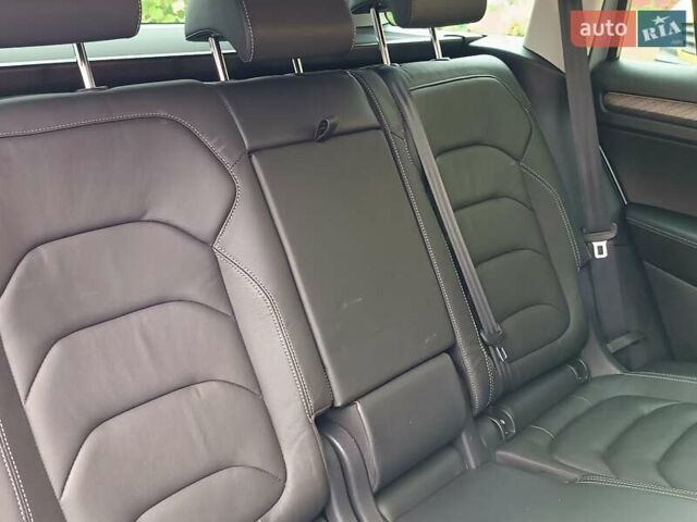 Серый Шкода Kodiaq, объемом двигателя 1.97 л и пробегом 106 тыс. км за 37700 $, фото 60 на Automoto.ua