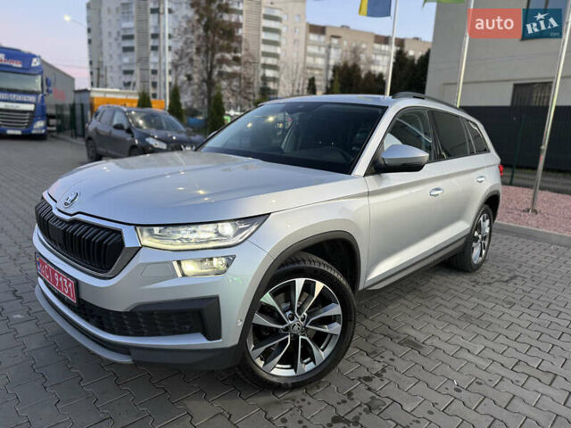 Серый Шкода Kodiaq, объемом двигателя 1.97 л и пробегом 259 тыс. км за 29499 $, фото 9 на Automoto.ua