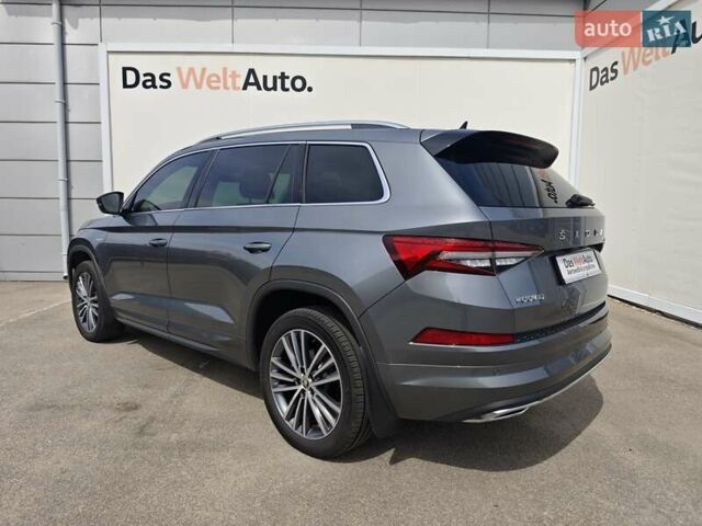 Сірий Шкода Kodiaq, об'ємом двигуна 1.97 л та пробігом 50 тис. км за 42036 $, фото 2 на Automoto.ua