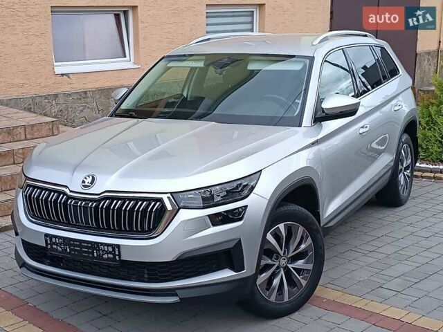 Серый Шкода Kodiaq, объемом двигателя 1.97 л и пробегом 106 тыс. км за 37950 $, фото 3 на Automoto.ua