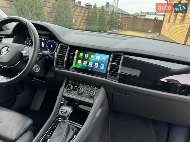 Серый Шкода Kodiaq, объемом двигателя 1.97 л и пробегом 83 тыс. км за 42900 $, фото 41 на Automoto.ua