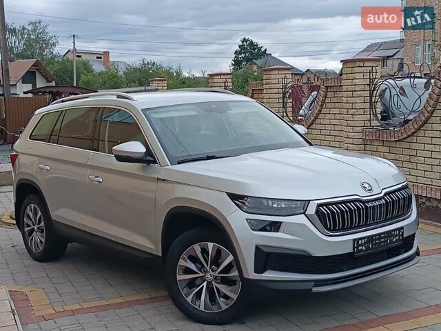 Серый Шкода Kodiaq, объемом двигателя 1.97 л и пробегом 106 тыс. км за 37950 $, фото 9 на Automoto.ua