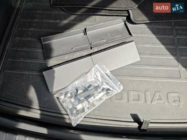 Сірий Шкода Kodiaq, об'ємом двигуна 1.97 л та пробігом 50 тис. км за 42189 $, фото 23 на Automoto.ua
