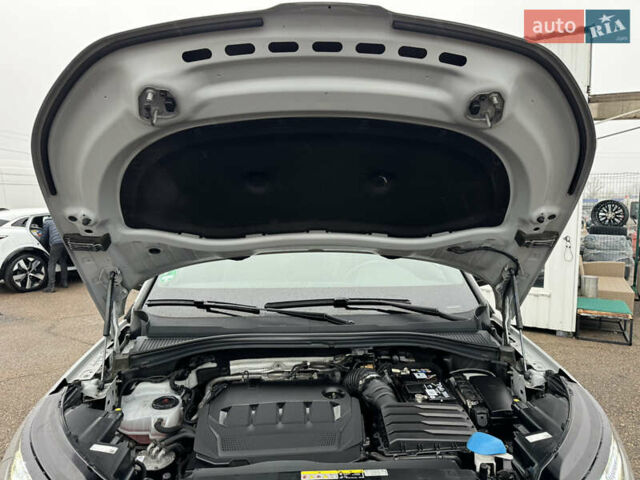 Серый Шкода Kodiaq, объемом двигателя 1.97 л и пробегом 181 тыс. км за 35500 $, фото 135 на Automoto.ua