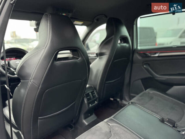 Серый Шкода Kodiaq, объемом двигателя 1.97 л и пробегом 181 тыс. км за 35500 $, фото 93 на Automoto.ua