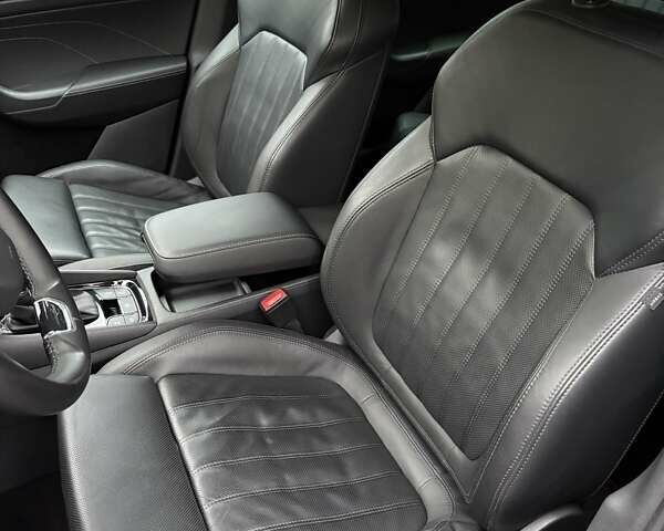 Серый Шкода Kodiaq, объемом двигателя 1.98 л и пробегом 151 тыс. км за 29300 $, фото 28 на Automoto.ua