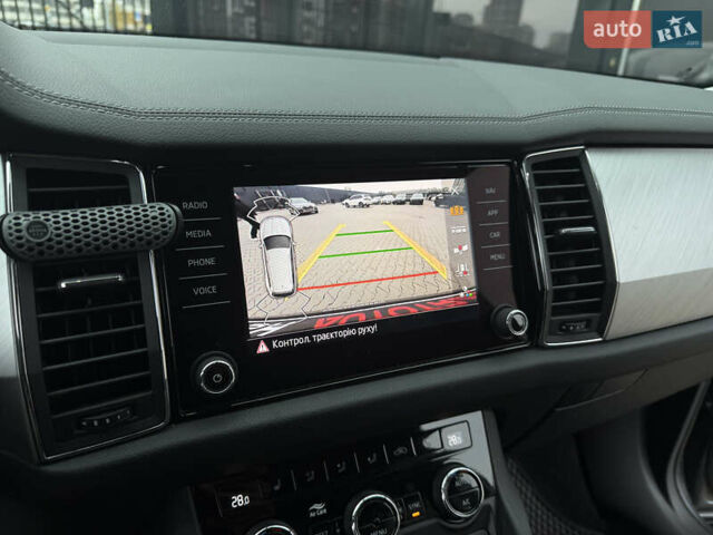 Серый Шкода Kodiaq, объемом двигателя 2 л и пробегом 67 тыс. км за 29999 $, фото 27 на Automoto.ua