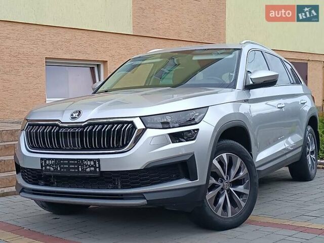 Серый Шкода Kodiaq, объемом двигателя 1.97 л и пробегом 106 тыс. км за 37950 $, фото 2 на Automoto.ua
