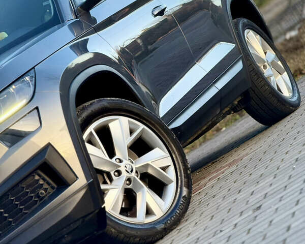 Сірий Шкода Kodiaq, об'ємом двигуна 2 л та пробігом 220 тис. км за 31200 $, фото 15 на Automoto.ua