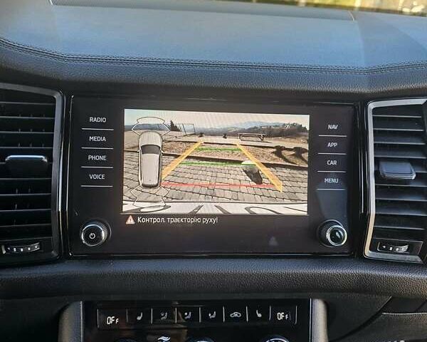 Серый Шкода Kodiaq, объемом двигателя 1.98 л и пробегом 81 тыс. км за 35500 $, фото 23 на Automoto.ua