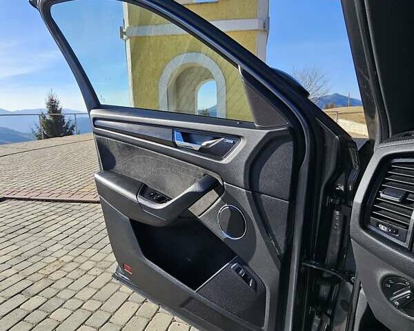 Серый Шкода Kodiaq, объемом двигателя 1.98 л и пробегом 81 тыс. км за 35500 $, фото 19 на Automoto.ua