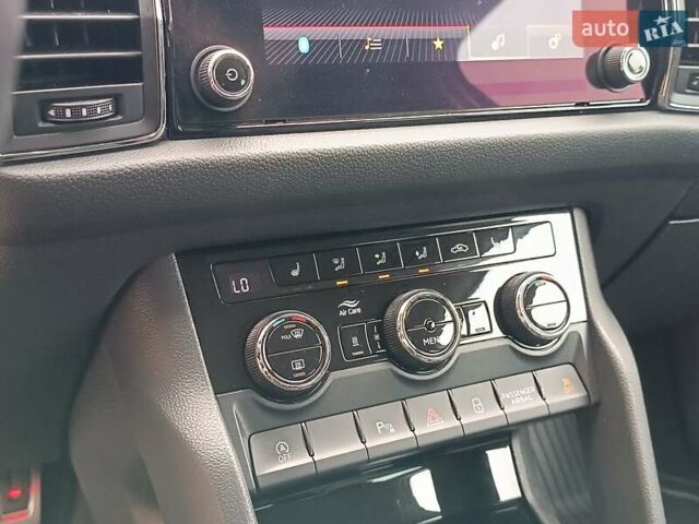 Серый Шкода Kodiaq, объемом двигателя 1.97 л и пробегом 106 тыс. км за 37700 $, фото 50 на Automoto.ua