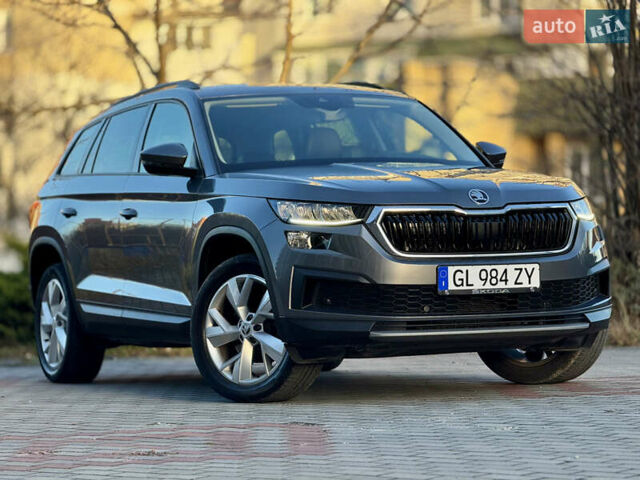 Сірий Шкода Kodiaq, об'ємом двигуна 2 л та пробігом 220 тис. км за 31200 $, фото 18 на Automoto.ua