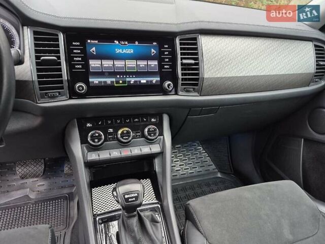 Серый Шкода Kodiaq, объемом двигателя 1.97 л и пробегом 151 тыс. км за 31500 $, фото 17 на Automoto.ua
