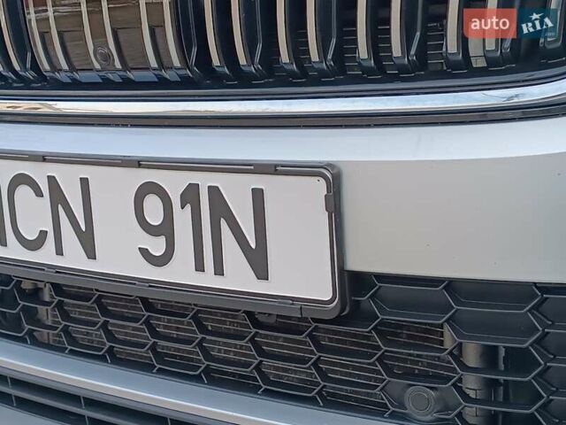 Серый Шкода Kodiaq, объемом двигателя 1.97 л и пробегом 106 тыс. км за 37799 $, фото 29 на Automoto.ua